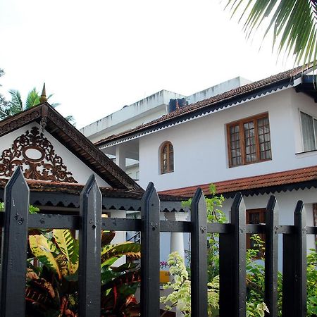 Kovalam Beach Cottage Esterno foto